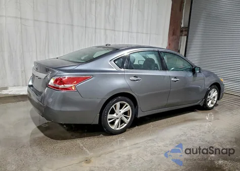 2015 Nissan Altima 2.5 from USA, damaged, VIN 1N4AL3AP7FC585133